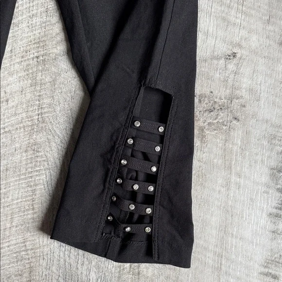 Joseph Ribkoff Capris - Picture 2 of 4